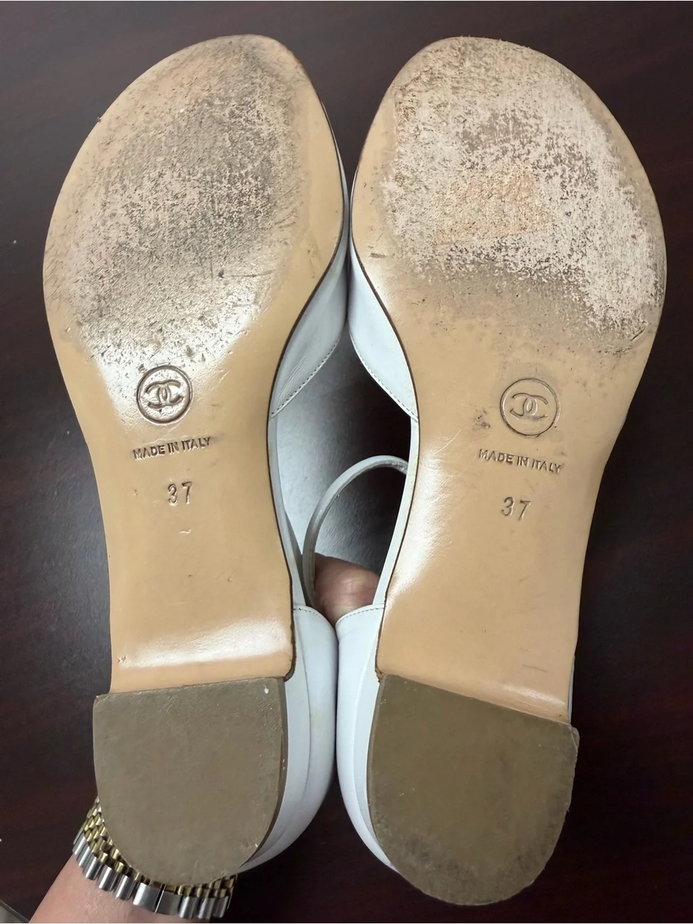 Vintage CHANEL White Leather Camellia Flower Sandals Size 37 Made in Italy